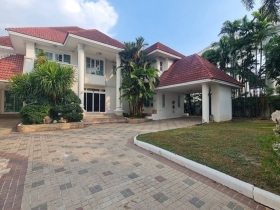 For Sale\Rent  Single house,Townhome Watthana District, Bangkok